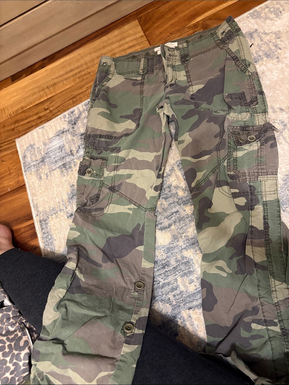 Abercrombie & Fitch Camouflage Cargo Pants - Green & Brown Camo